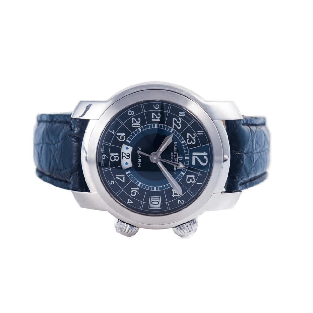 Baume & Mercier Capeland GMT Herrenuhr in Edelstahl mit Automatikwerk unter Sichtboden.