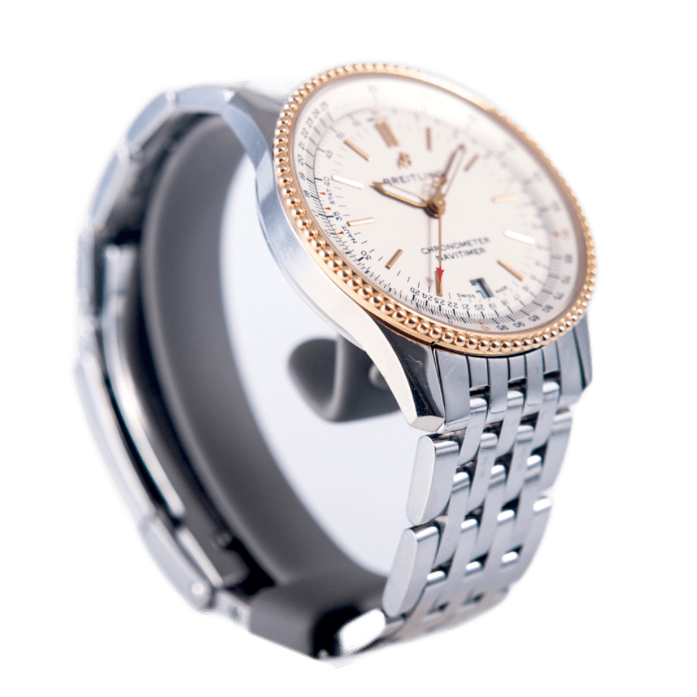 Breitling Navitimer Automatic 38 Armbanduhr in Edelstahl und Roségold mit Automatikwerk.