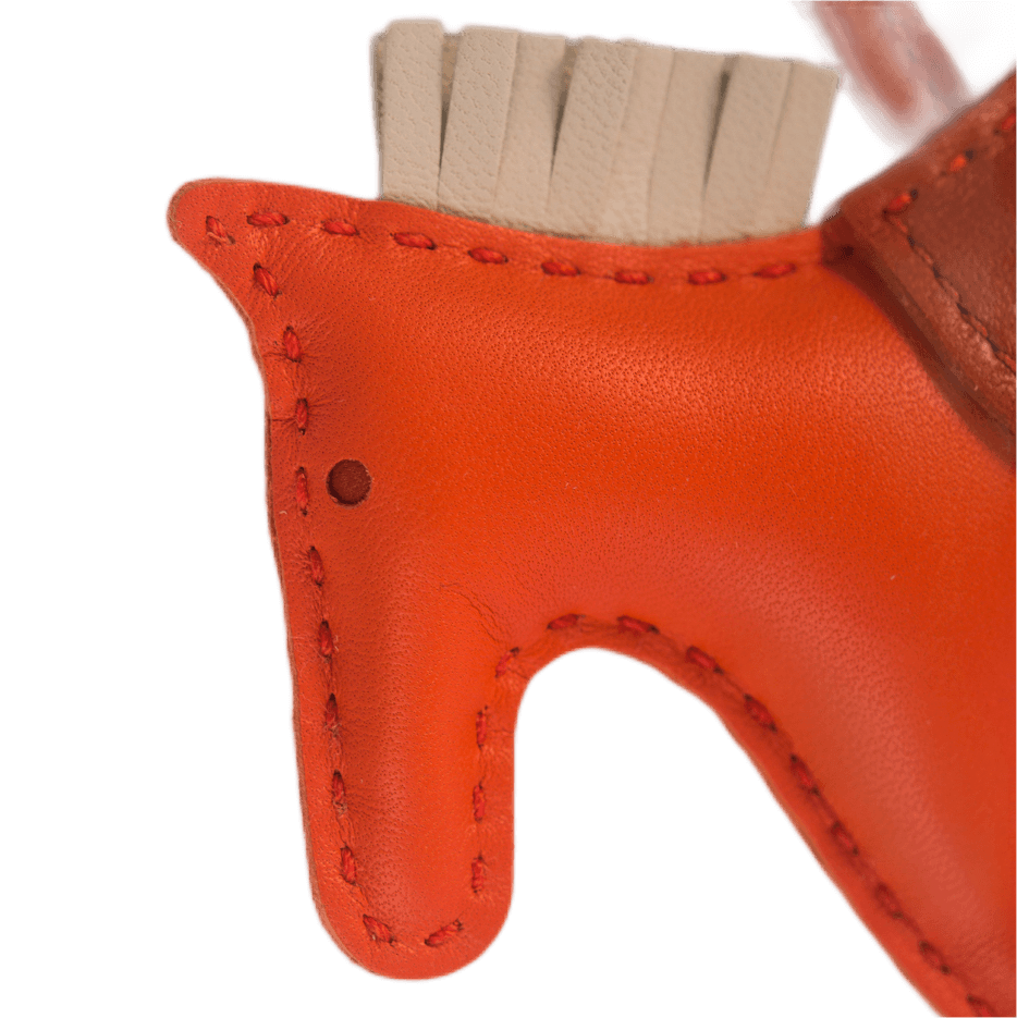 Hermès Taschenanhänger Rodeo PM in der Farbe Poppy Orange