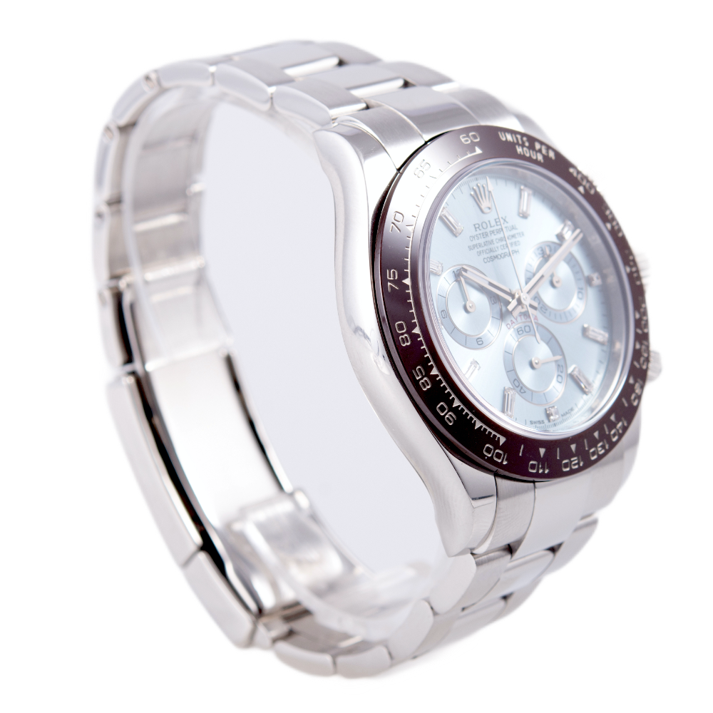 Rolex Daytona Cosmograph Armbanduhr in 950 Platin mit Automatikwerk.
