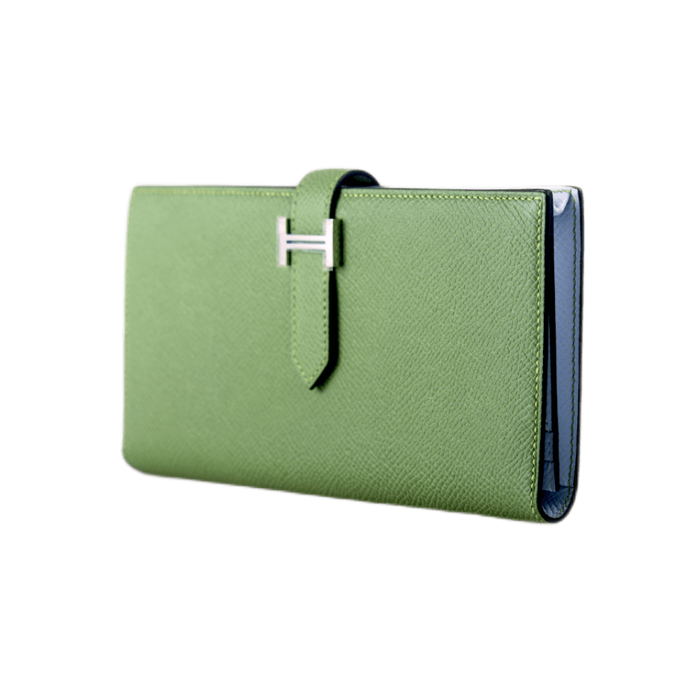 Hermès Portefeuille Béarn Soufflet Verso aus Epsom Kalbsleder in der Farbe Vert Criquet