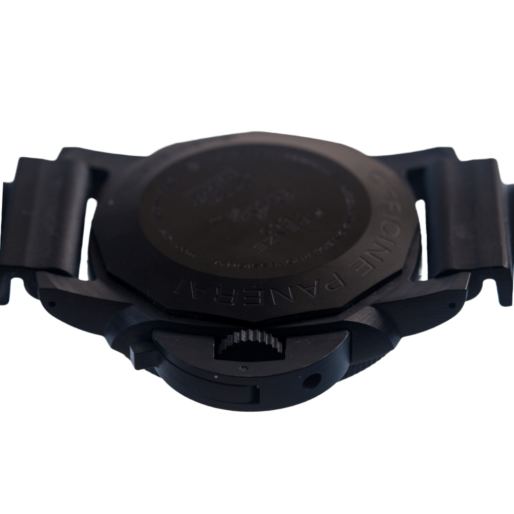 Panerai Luminor Submersible 1950 Carbotech Herrenuhr mit Handaufzugwerk.