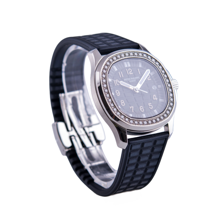 Patek Philippe Aquanaut Luce Armbanduhr in Edelstahl mit Quarzwerk
