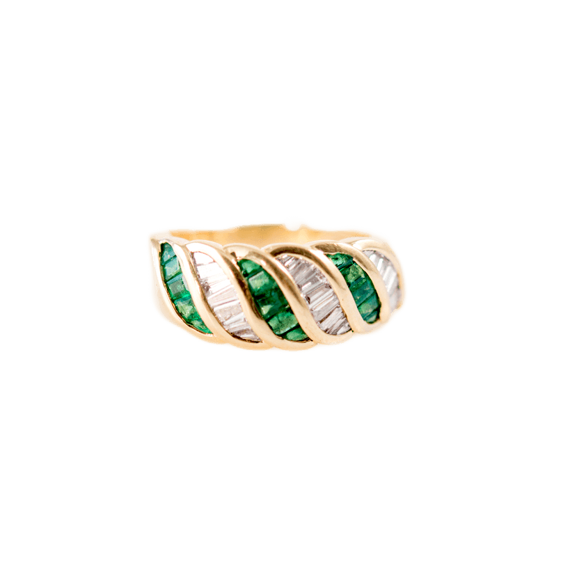 Ring in 750 Gelbgold mit 23 Diamant-Trapezen und 15 Smaragden