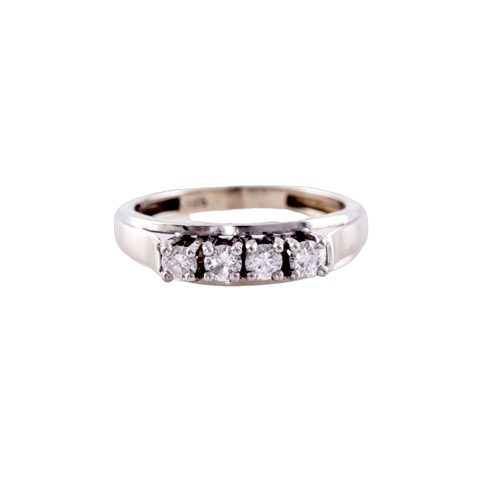 Ring in 585 Weißgold mit vier Brillanten