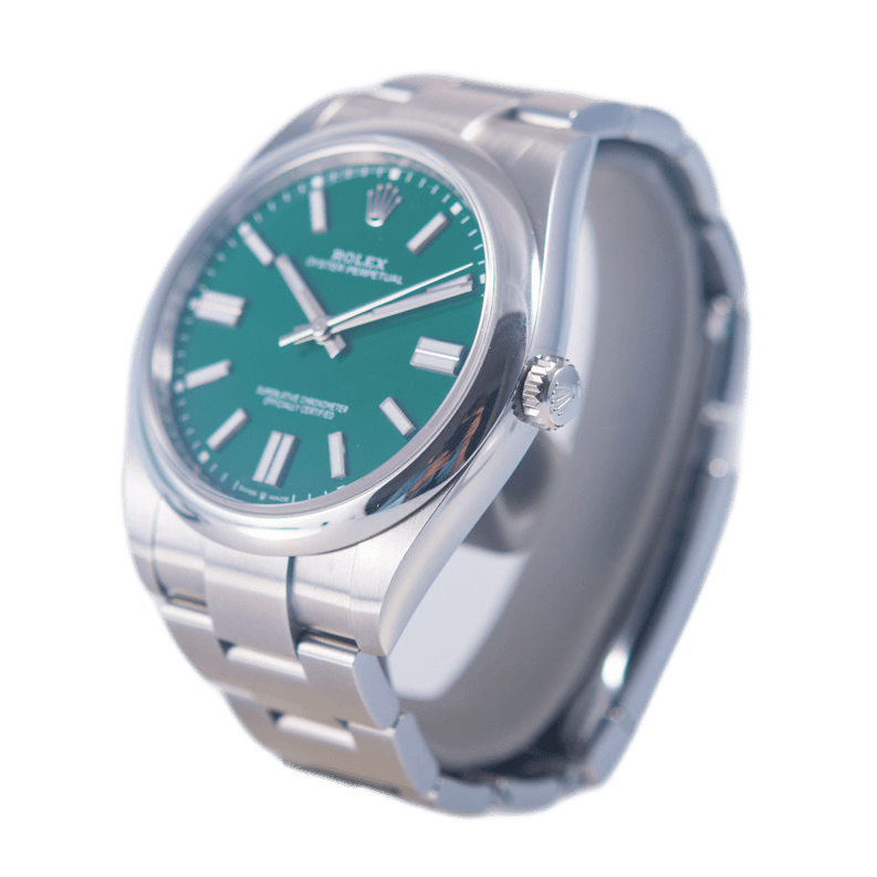 Rolex Oyster Perpetual 41 in Edelstahl mit Automatikwerk. Zifferblatt grün-ind