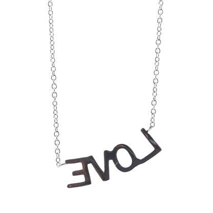 COLLIER LOVE