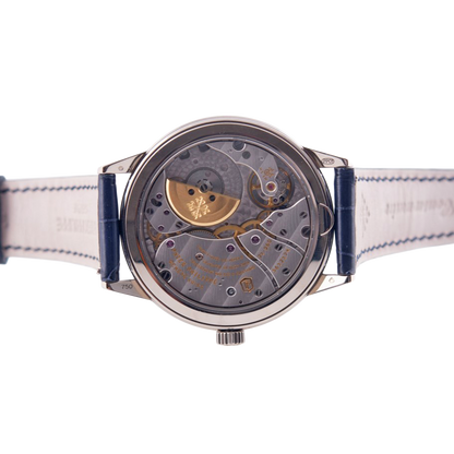 Patek Philippe Complications Jahreskalender Regulateur Armbanduhr
in 750 Weißgold mit Automatikwerk