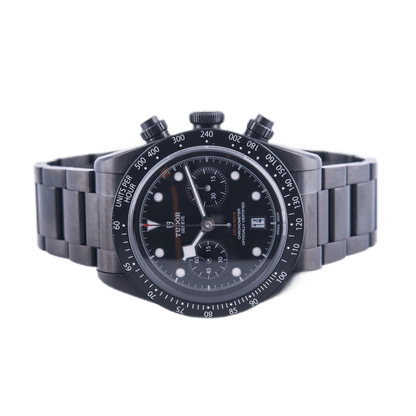 Tudor Black Bay Chrono Dark Herrenuhr
in Edelstahl/PVD-beschichtet mit Automatikwerk