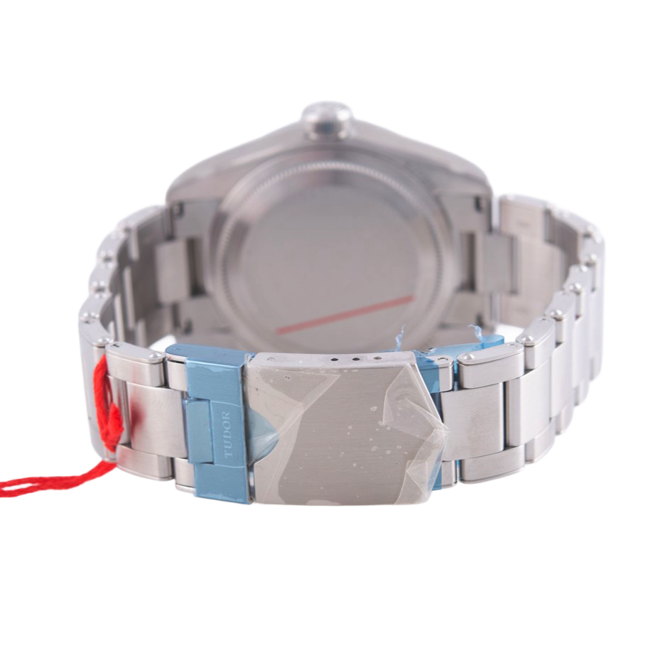 BLACK BAY GMT