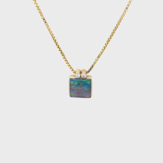 Collier in 585 Gelbgold mit einer Opal-Triplette