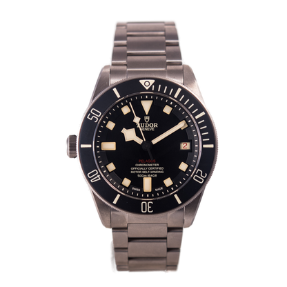 Tudor Pelagos LHD Herrenuhr in Edelstahl und Titan mit Automatikwerk